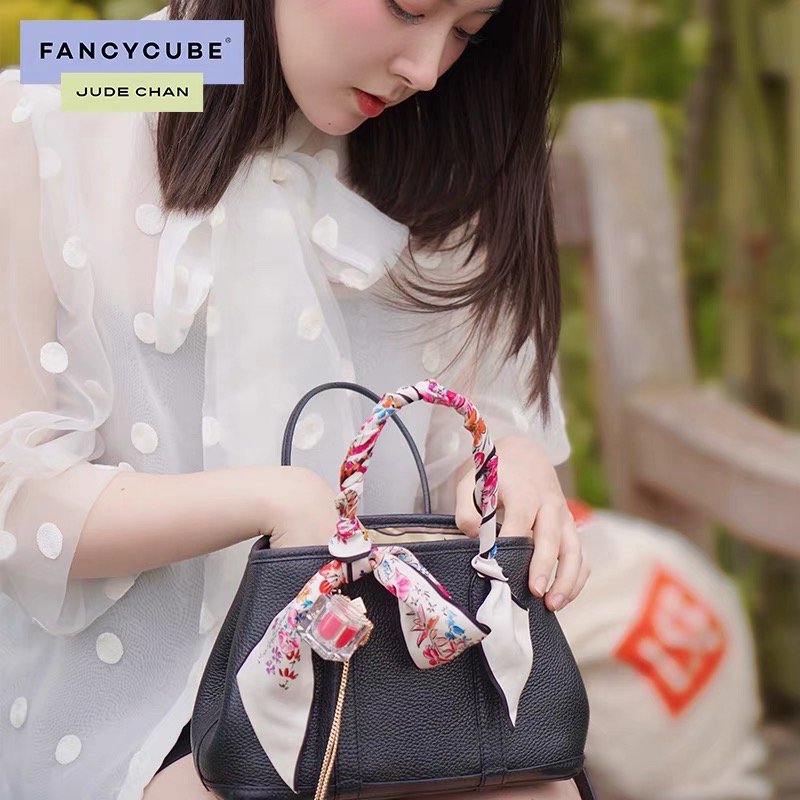 Artsy Collection limited Twill Sale for $20